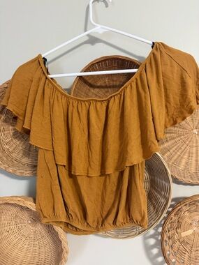 Forever 21 Off-Shoulder Ruffle Crop Top - Mustard Yellow
